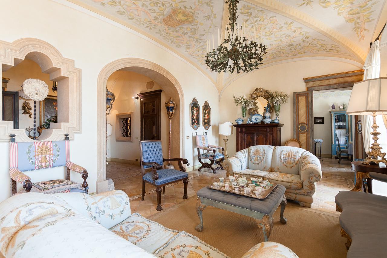 Casa Raiola By Caprirooms מראה חיצוני תמונה